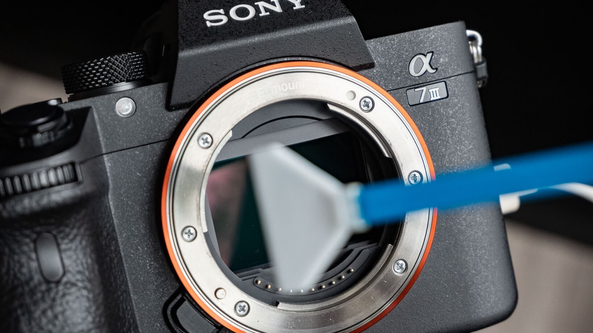 Vệ sinh sensor máy ảnh – Sạch & Tiết kiệm