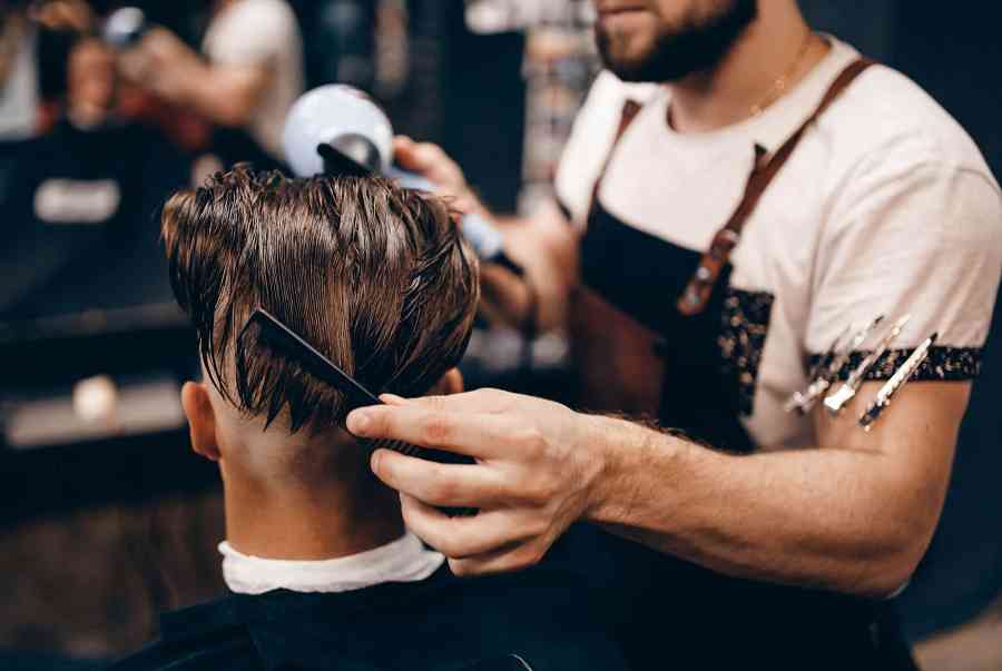 Học cắt tóc nam cấp tốc bao lâu thì có thể hành nghề  VNTESTBANK
