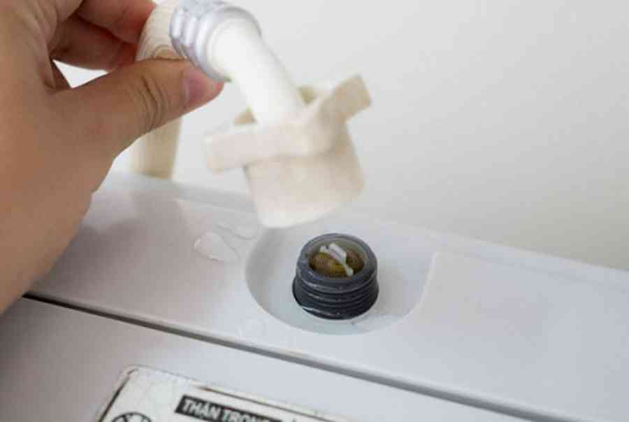 Máy giặt Aqua báo lỗi E4 là lỗi gì? Hướng dẫn xử lý đúng cách - Chia Sẻ Kiến Thức Điện Máy Việt Nam
